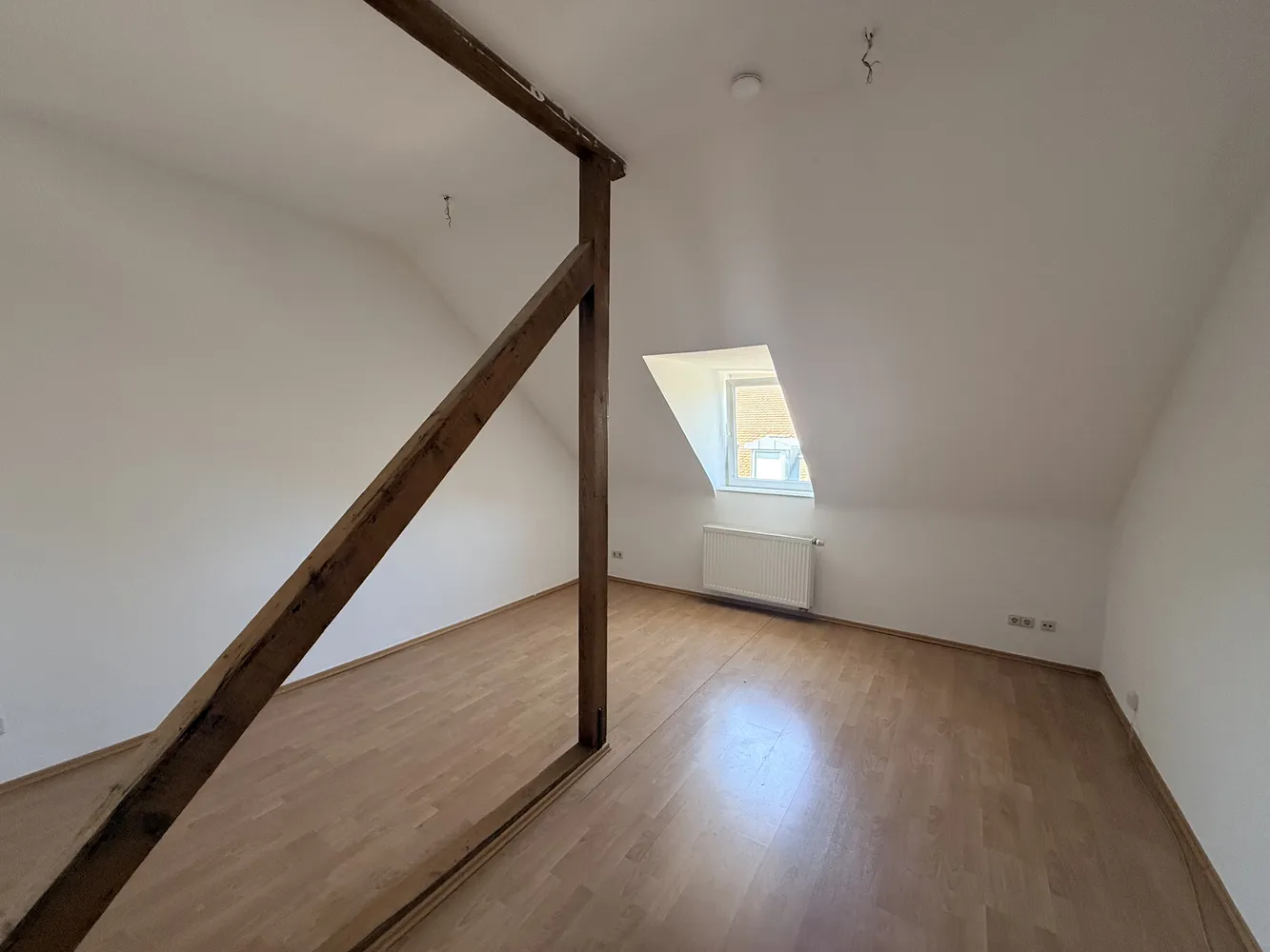 4 Zimmer Wohnung mit 103 m² in Karlsruhe – Bild 7