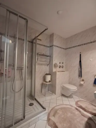 4 Zimmer Wohnung mit 143 m² in Bonn – Bild 12
