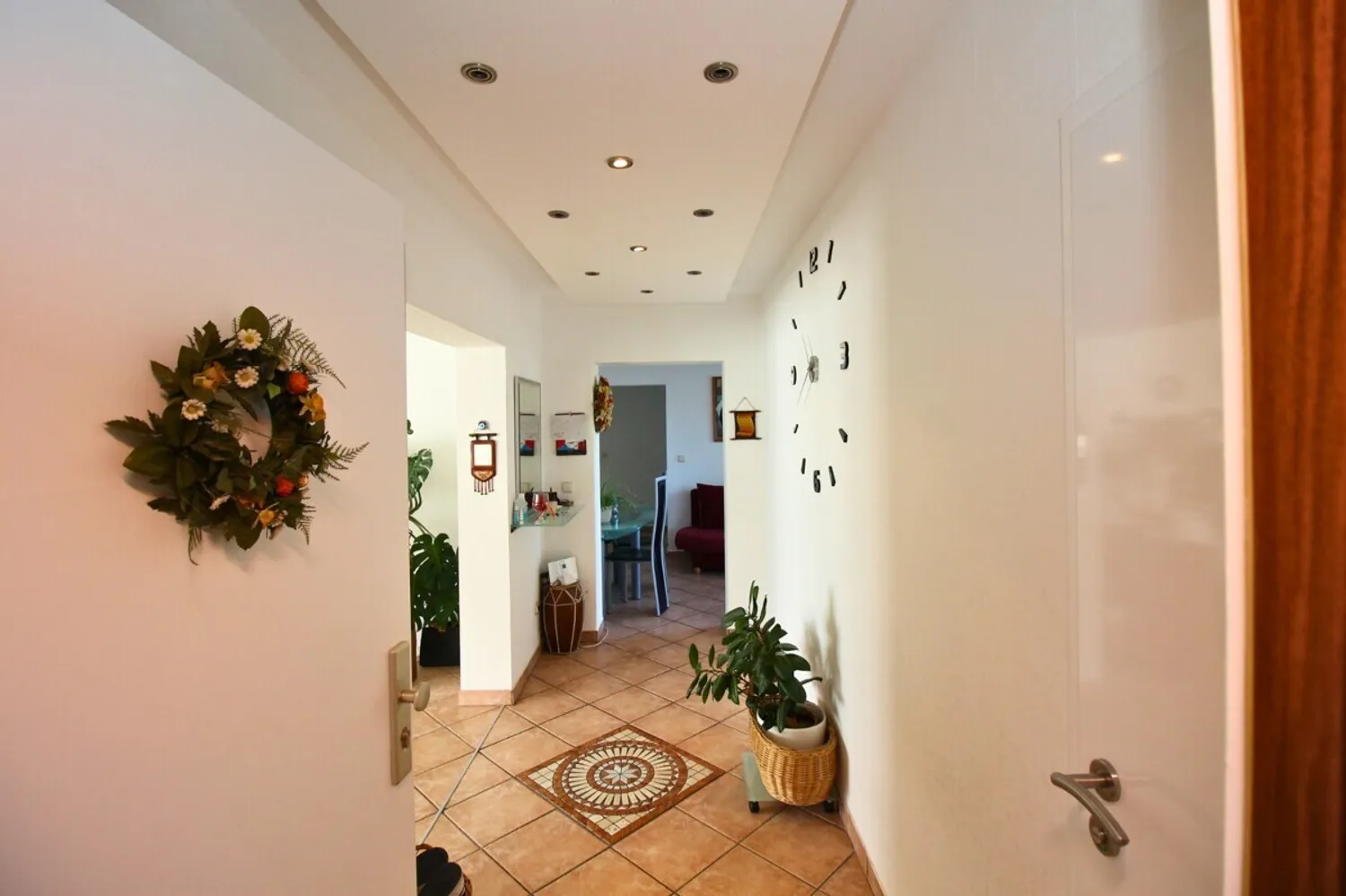 4 Zimmer Wohnung mit 114 m² in Ludwigshafen am Rhein – Bild 1