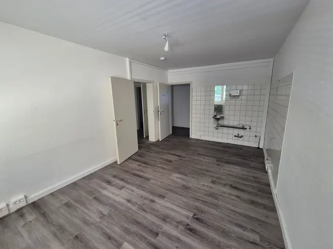 6 Zimmer Wohnung mit 139 m² in Karlsruhe – Bild 6