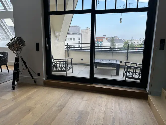 3 Zimmer Wohnung mit 240 m² in Berlin – Bild 4