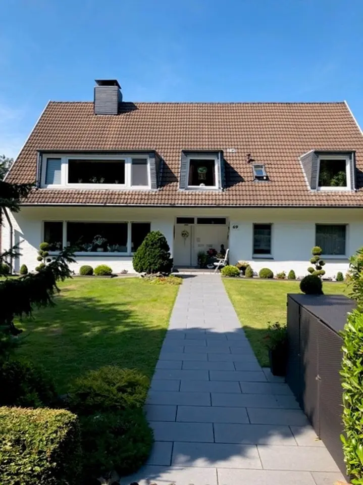 WG-Zimmer mit 30 m² in Solingen – Bild 2