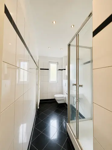 4 Zimmer Wohnung mit 110 m² in Frankfurt am Main – Bild 12