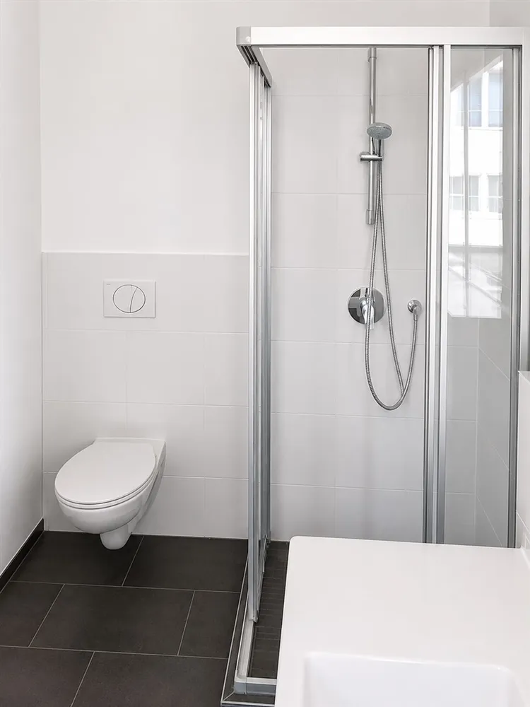 2 Zimmer Wohnung mit 91 m² in Berlin – Bild 11