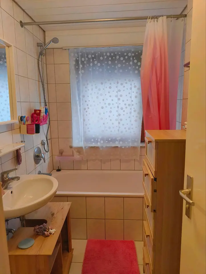 Shared room with 90 m² in Stuttgart – Photo 5