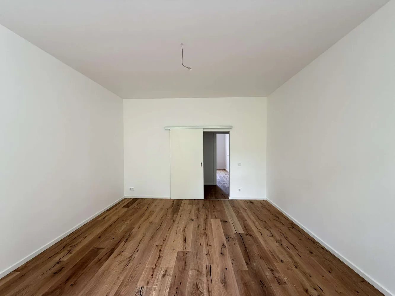 3 Zimmer Wohnung mit 96 m² in Berlin – Bild 2