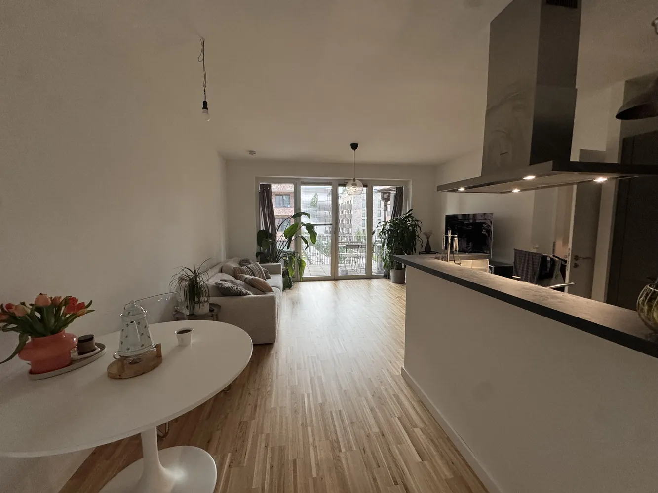 2 room apartment with 64 m² in Hamburg – Photo 2