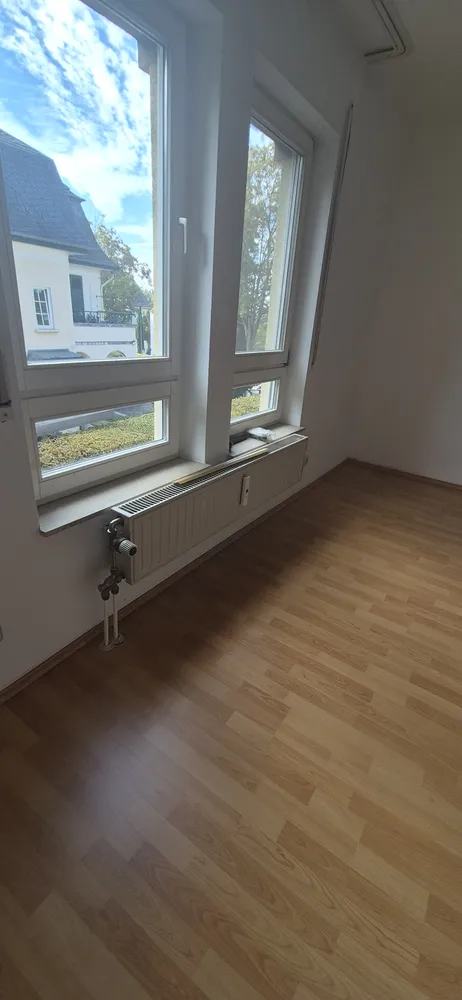 3 Zimmer Wohnung mit 86 m² in Wiesbaden – Bild 2