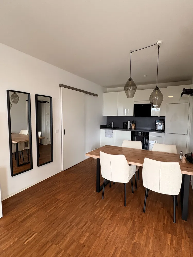 2 Zimmer Wohnung mit 57 m² in Hamburg – Bild 1