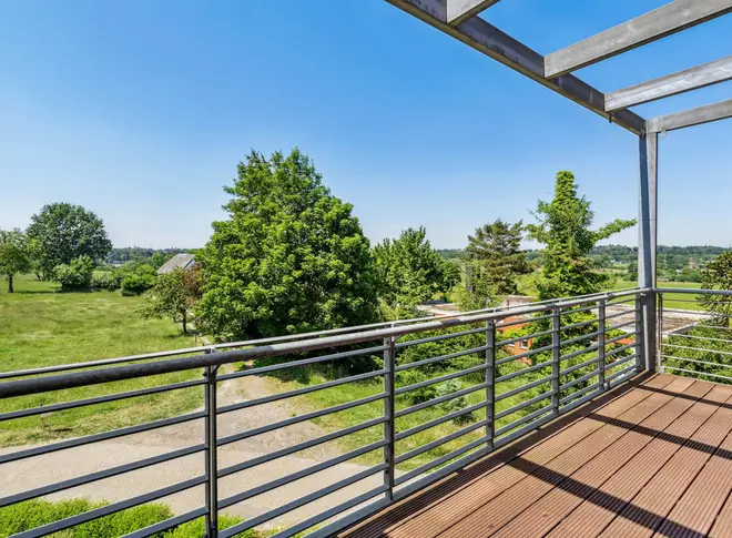 4 Zimmer Wohnung mit 117 m² in Aachen – Bild 2