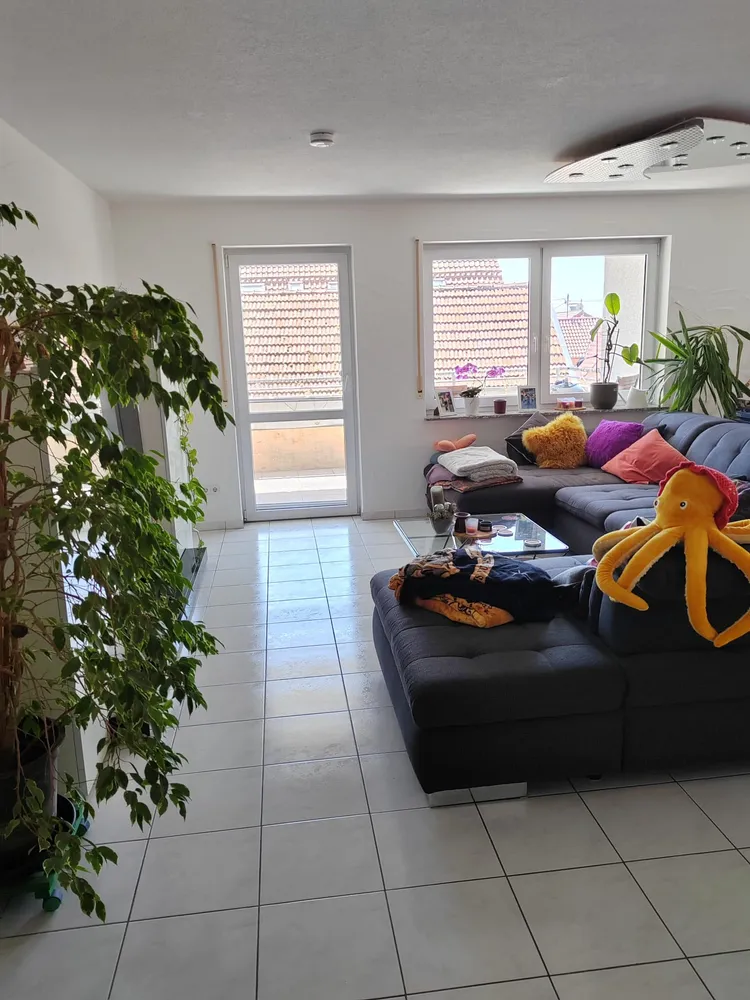 4 Zimmer Wohnung mit 130 m² in Göppingen – Bild 2