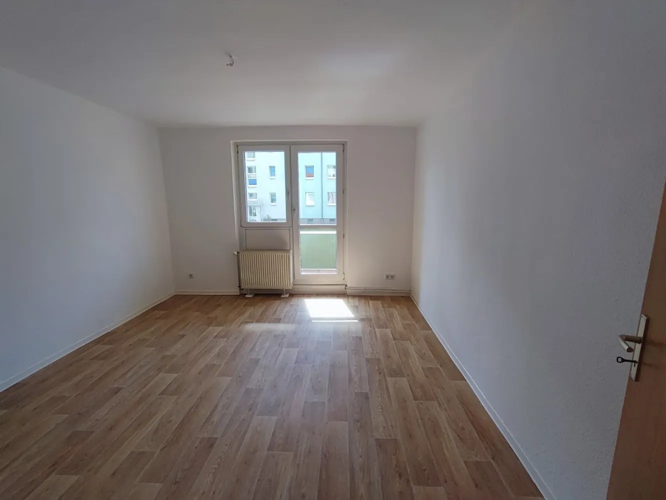 3 Zimmer Wohnung mit 59 m² in Merseburg – Bild 3