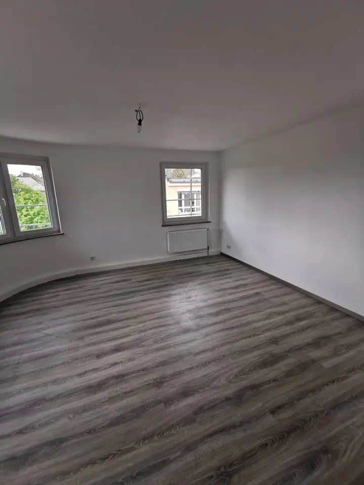 4 Zimmer Wohnung mit 86 m² in Wuppertal – Bild 1