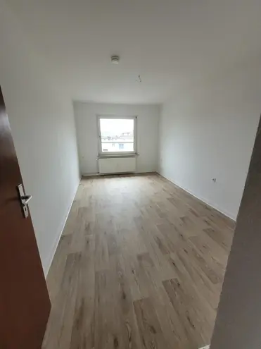 3 Zimmer Wohnung mit 72 m² in Duisburg – Bild 2