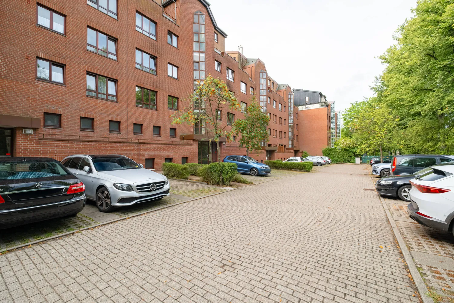 2 Zimmer Wohnung mit 74 m² in Hamburg – Bild 12