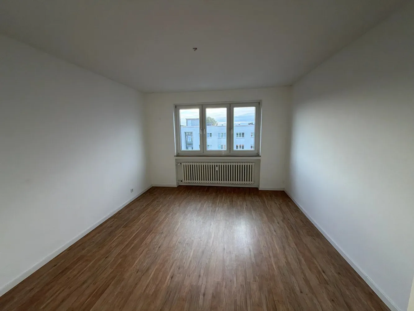 4 Zimmer Wohnung mit 101 m² in Köln – Bild 6