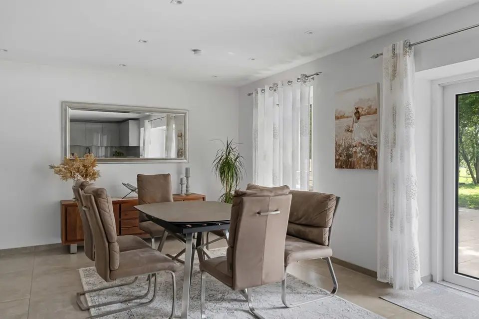 5 Zimmer Haus mit 231 m² in Tuttlingen – Bild 4