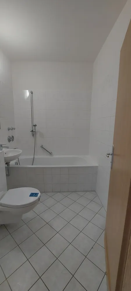 3 Zimmer Wohnung mit 80 m² in Dresden – Bild 4