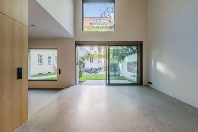 4 Zimmer Wohnung mit 150 m² in Berlin – Bild 7