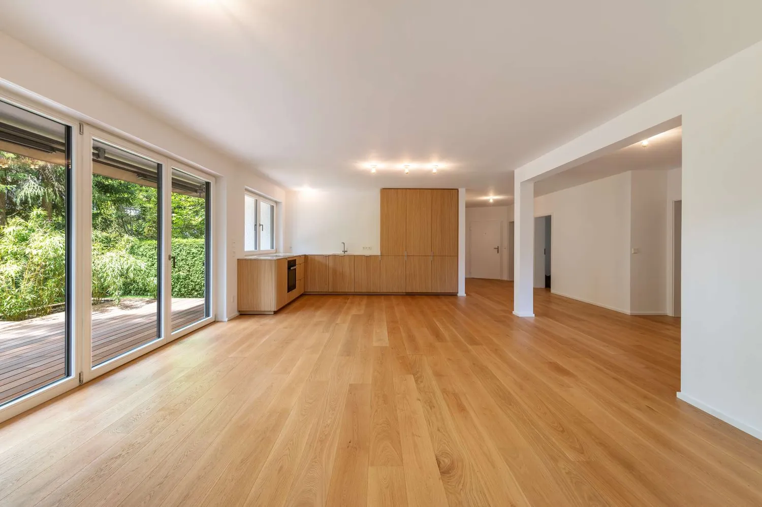 5 Zimmer Wohnung mit 162 m² in München – Bild 1