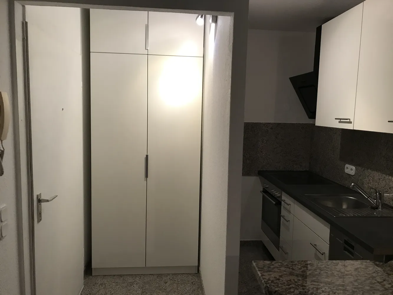 1 Zimmer Wohnung mit 38 m² in Köln – Bild 9