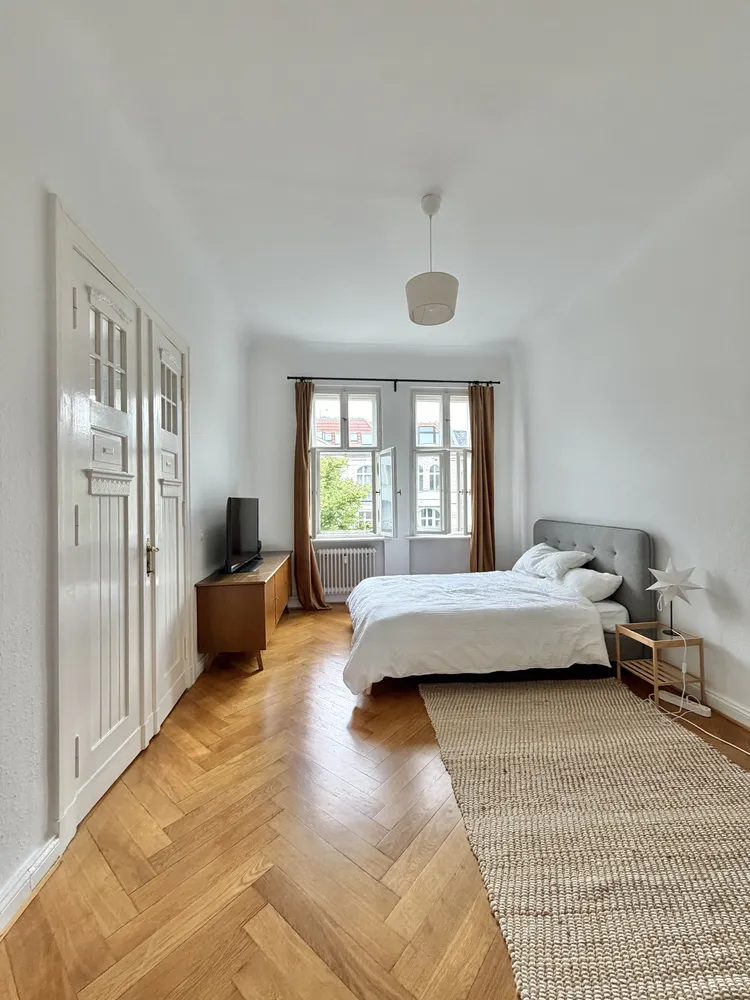 5 Zimmer Wohnung mit 195 m² in Berlin – Bild 5