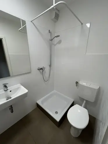 1 Zimmer Wohnung mit 35 m² in Köln – Bild 5