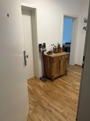 2 Zimmer Wohnung mit 55 m² in Köln – Bild 2