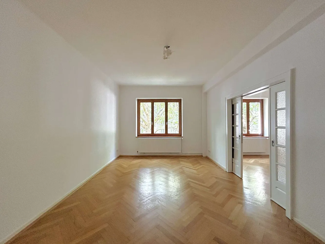 4 Zimmer Wohnung mit 99 m² in Hannover – Bild 1