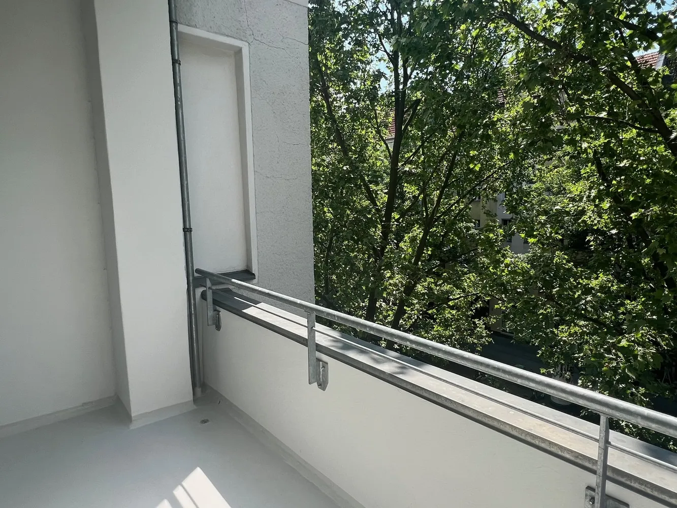 4 Zimmer Wohnung mit 142 m² in Berlin – Bild 8