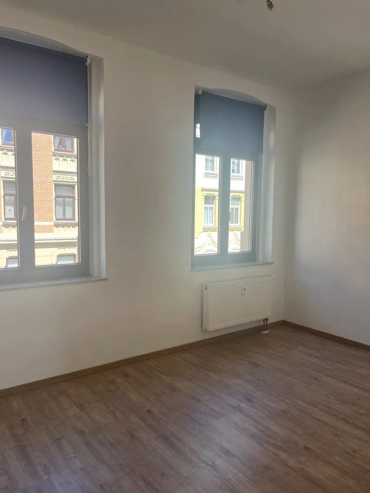 5 Zimmer Wohnung mit 95 m² in Plauen – Bild 12