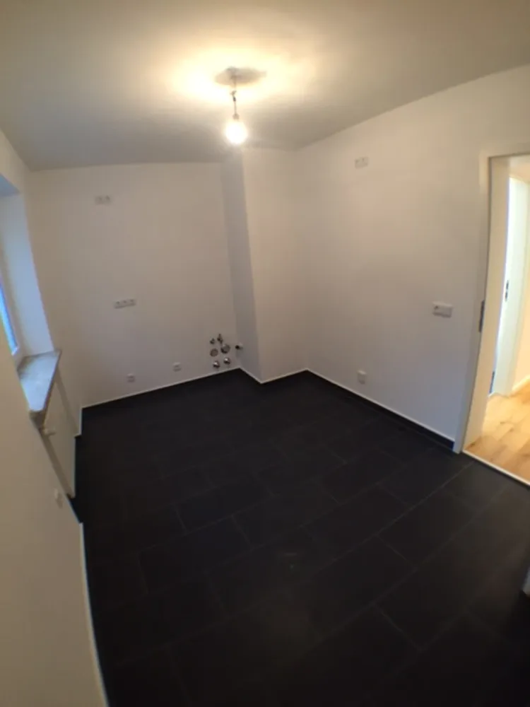 4 Zimmer Wohnung mit 69 m² in München – Bild 6