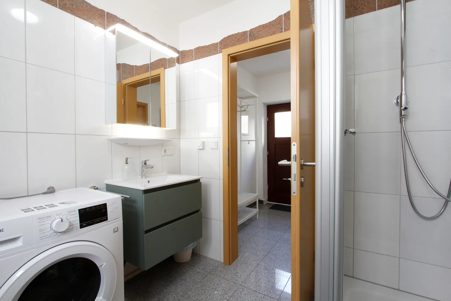 1 room apartment with 24 m² in Ingolstadt – Photo 11