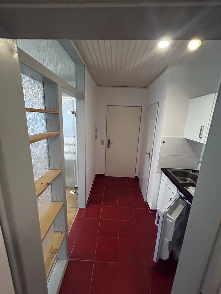 1 Zimmer Wohnung mit 34 m² in Köln – Bild 6