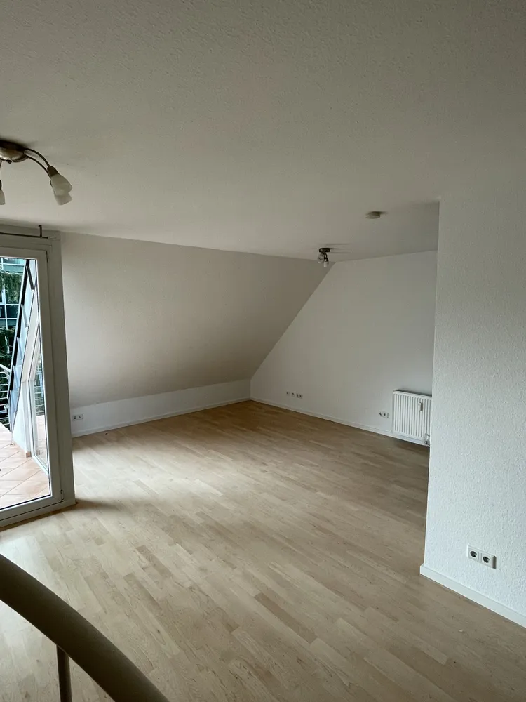 3 room apartment with 84 m² in Düsseldorf – Photo 2