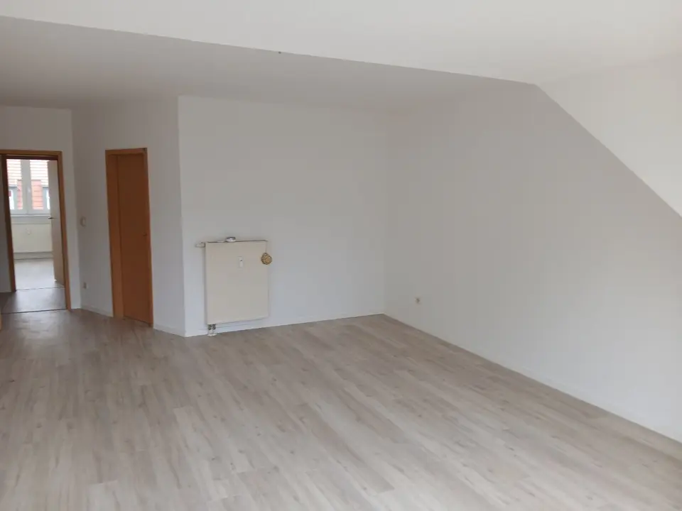 3 Zimmer Wohnung mit 80 m² in Senftenberg – Bild 2