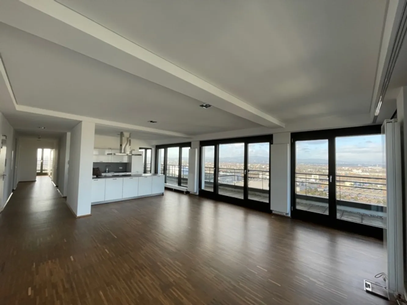3 room apartment with 174 m² in Frankfurt am Main – Photo 1