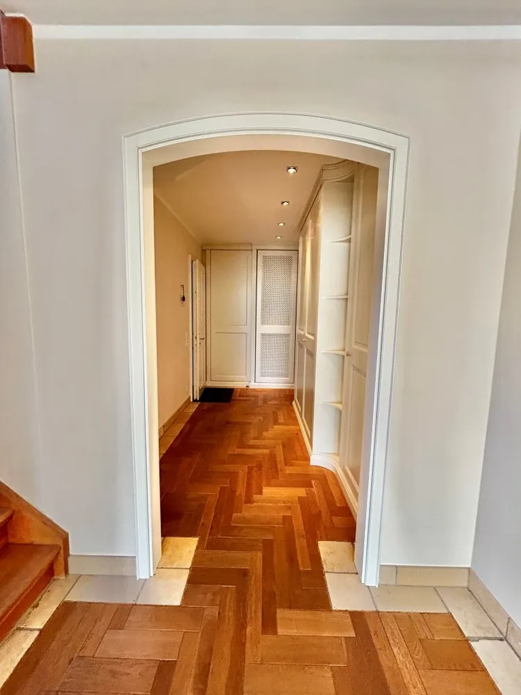 4 Zimmer Wohnung mit 191 m² in München – Bild 4