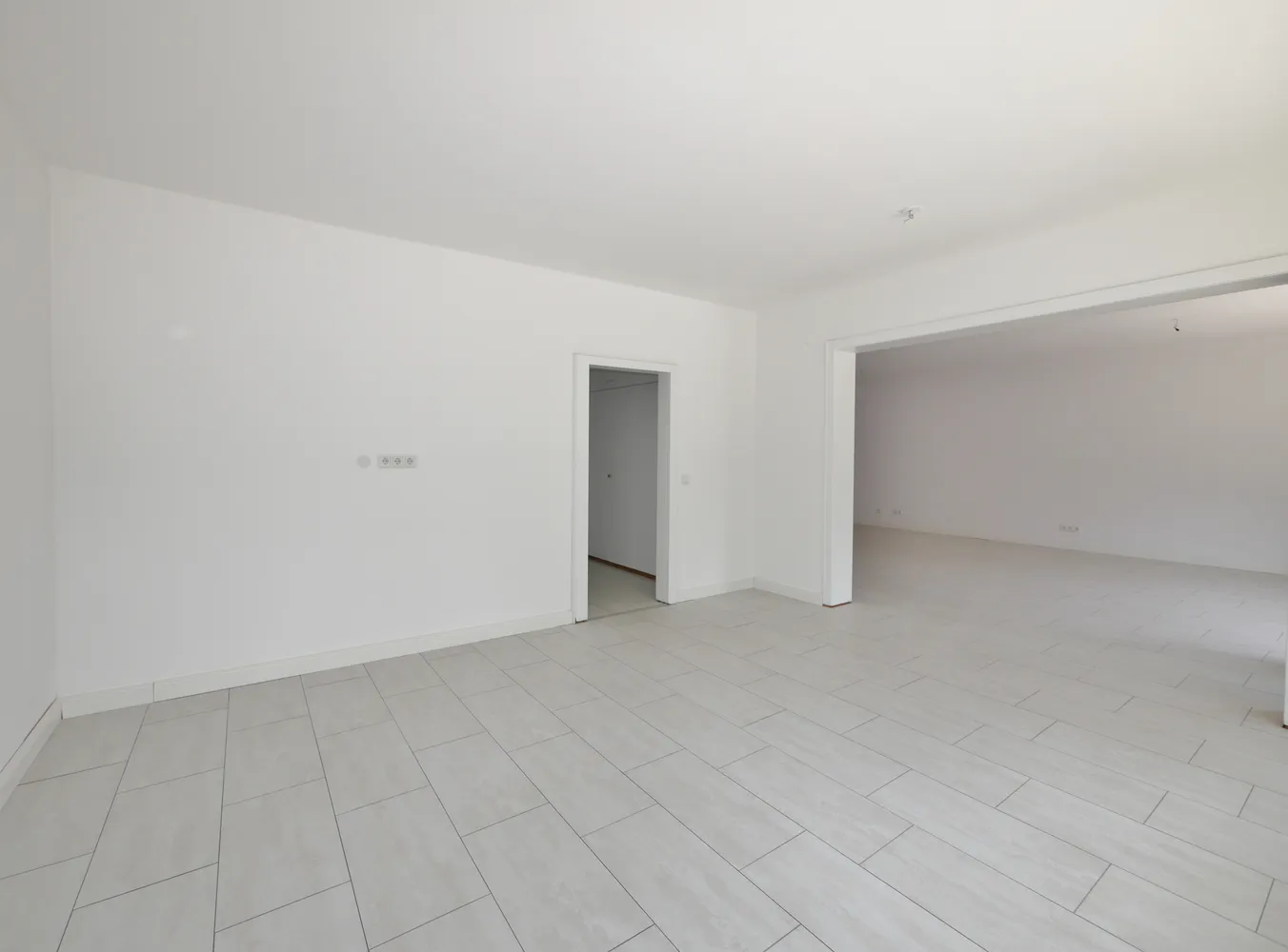 2 Zimmer Wohnung mit 120 m² in Hilden – Bild 6