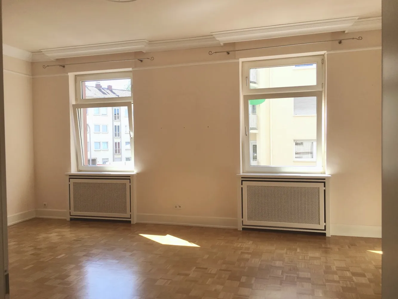 2 Zimmer Wohnung mit 73 m² in Frankfurt am Main – Bild 5