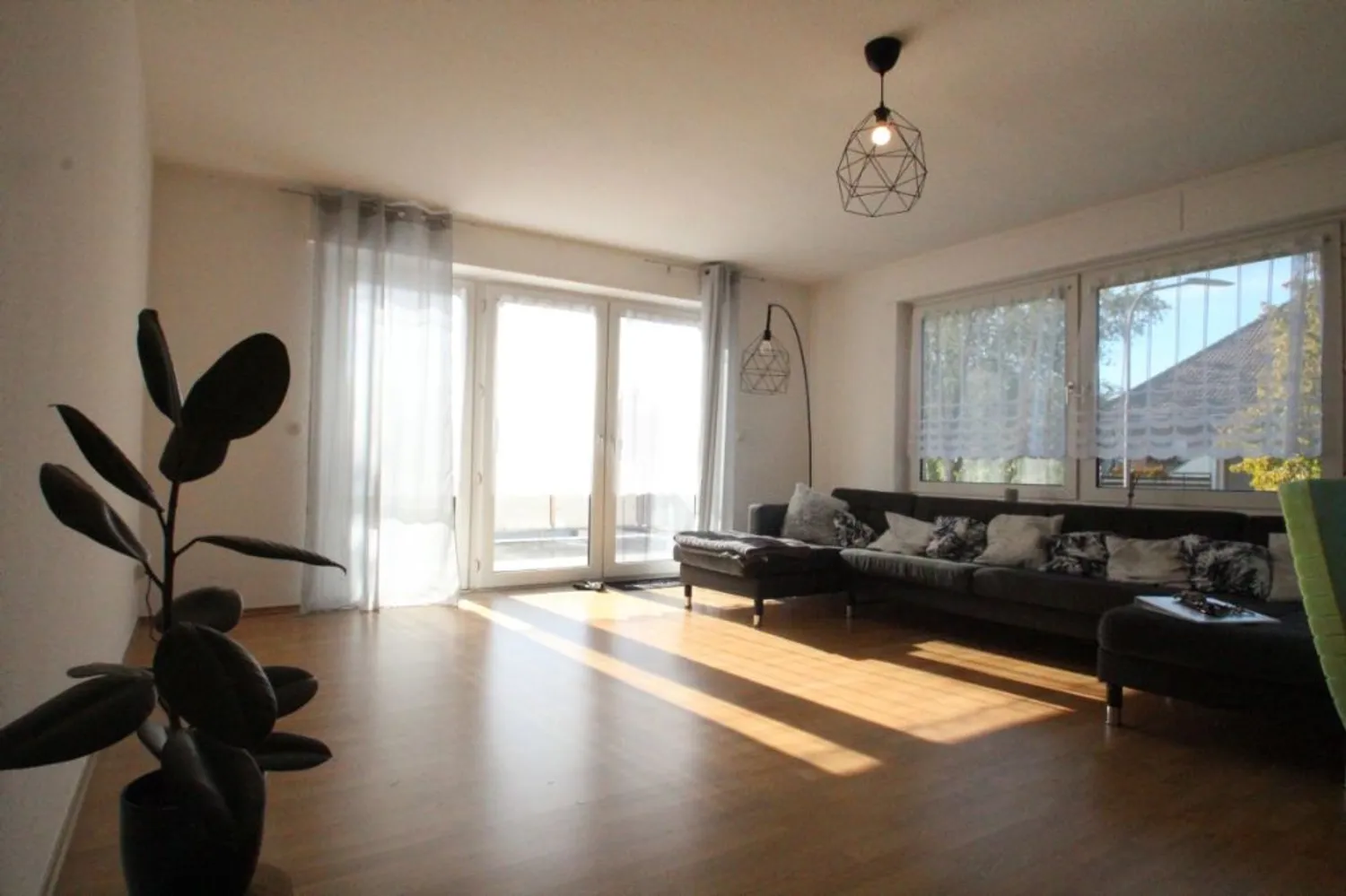 4 room apartment with 116 m² in Troisdorf – Photo 2