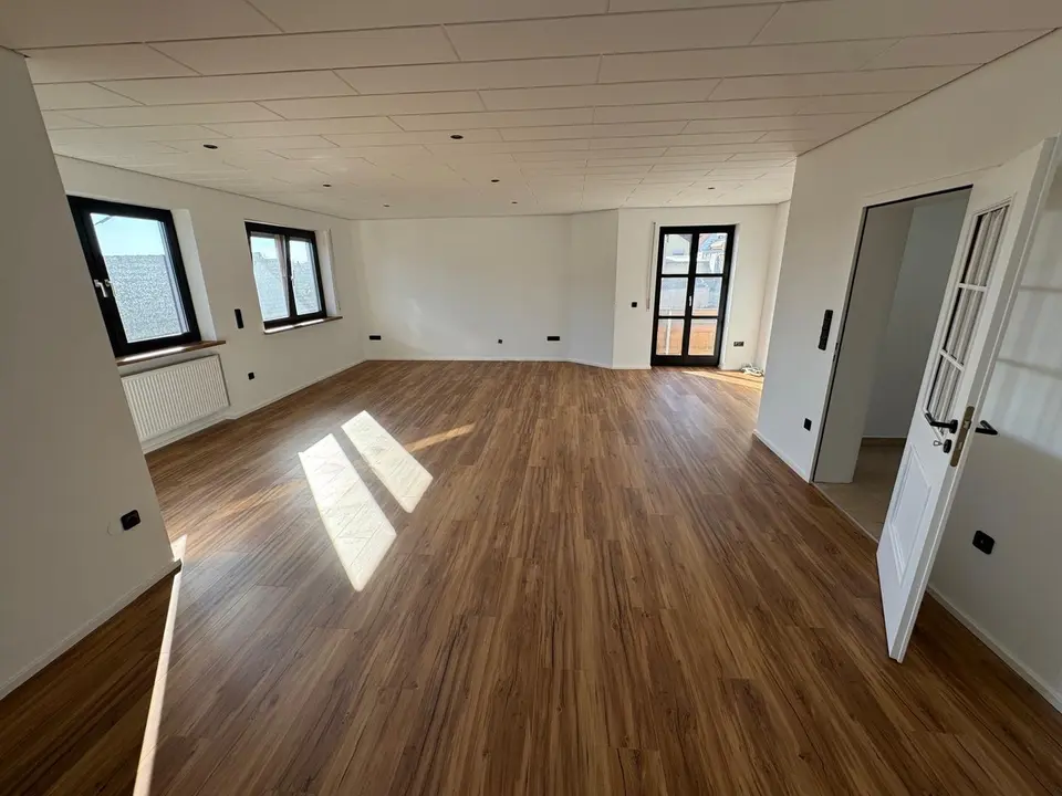 3 Zimmer Wohnung mit 115 m² in Ingolstadt – Bild 1