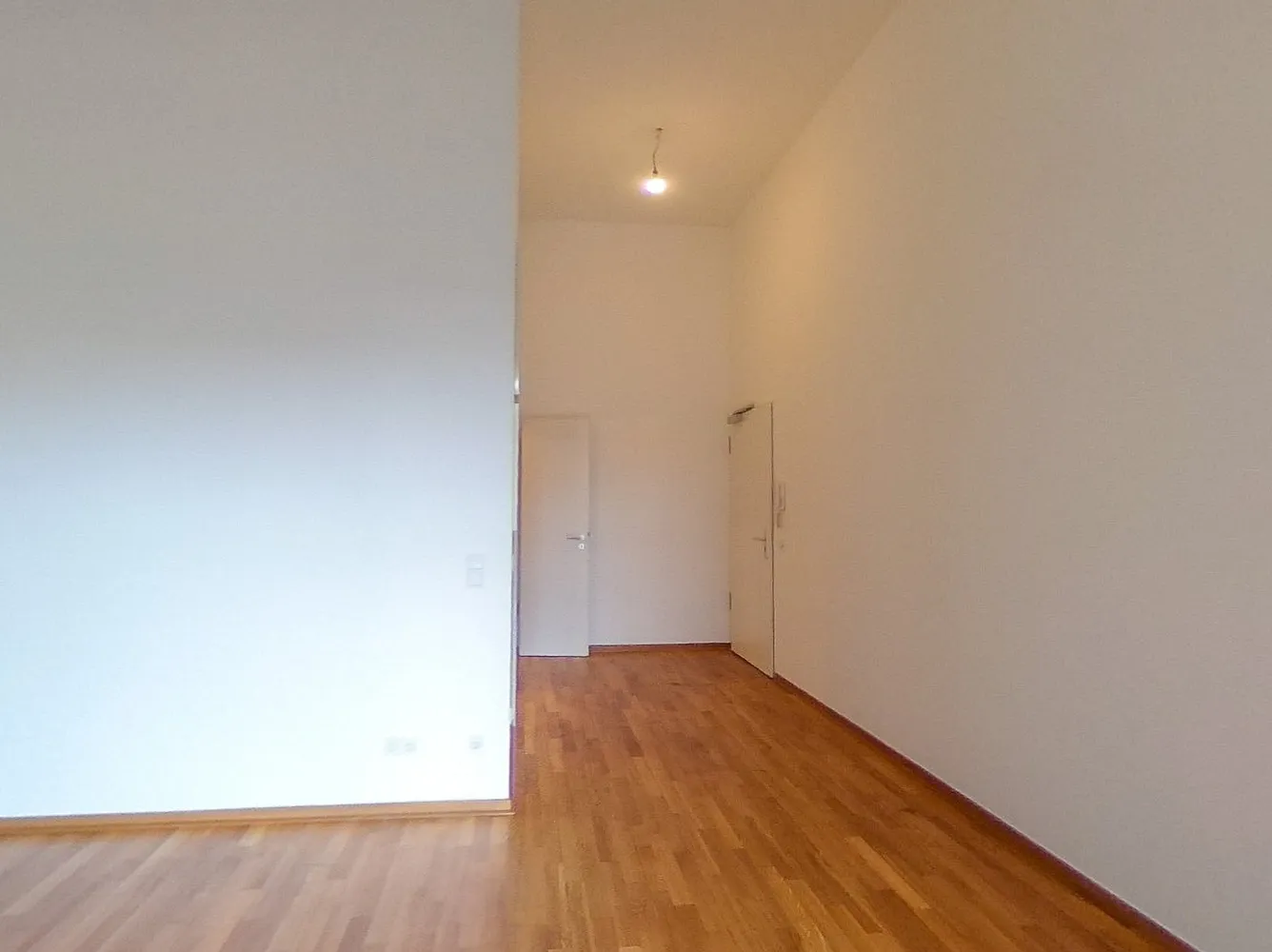 2 Zimmer Wohnung mit 109 m² in Frankfurt am Main – Bild 7