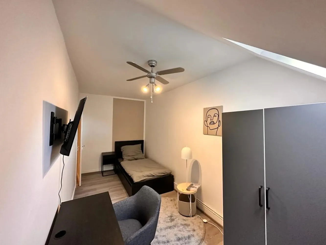WG-Zimmer mit 12 m² in Frankfurt am Main – Bild 3