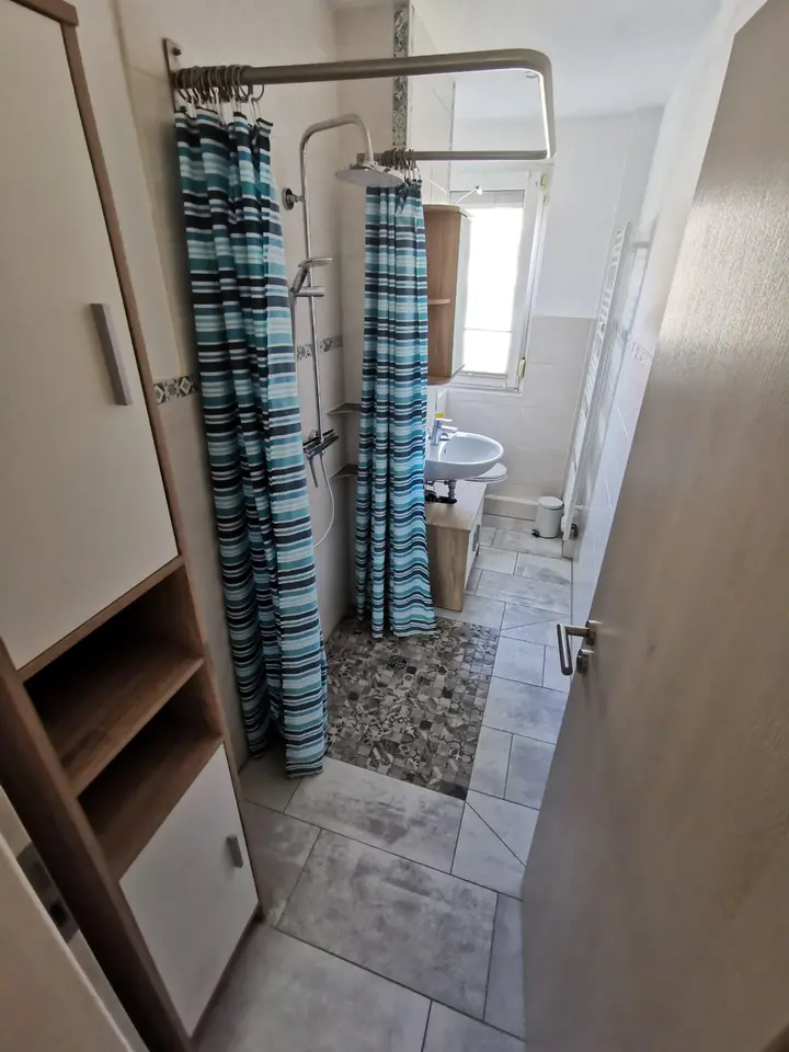 WG-Zimmer mit 55 m² in Weißenfels – Bild 5