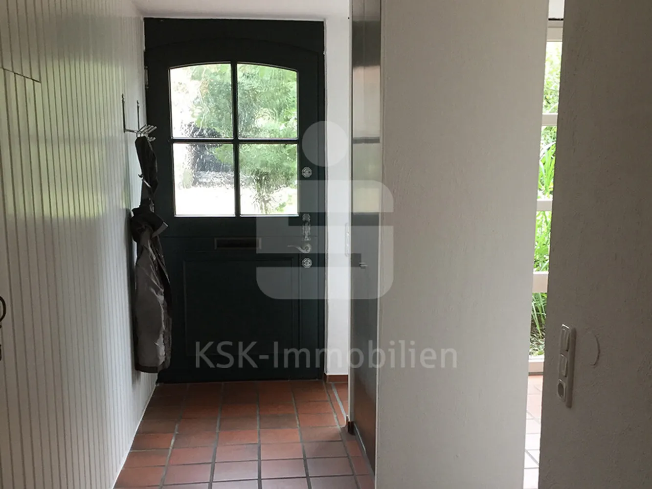 4 Zimmer Wohnung mit 111 m² in Köln – Bild 12