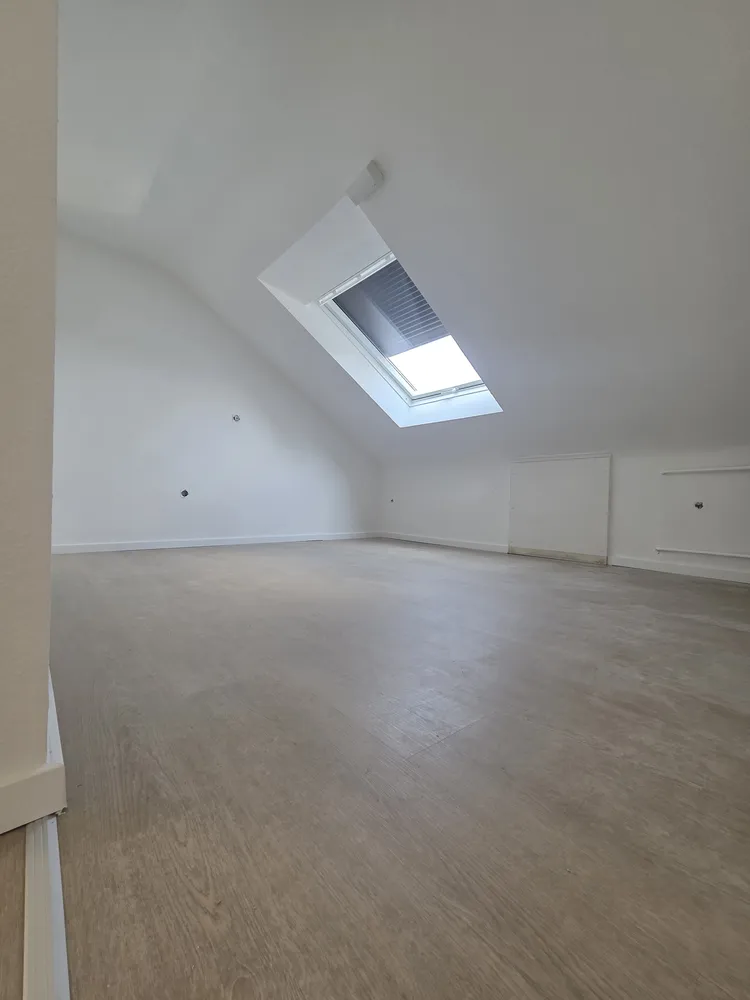 3 Zimmer Wohnung mit 80 m² in Karlsruhe – Bild 4