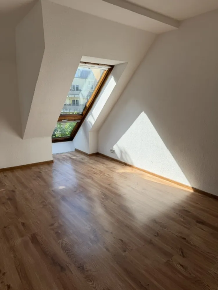 4 Zimmer Wohnung mit 95 m² in Frankfurt (Oder) – Bild 1