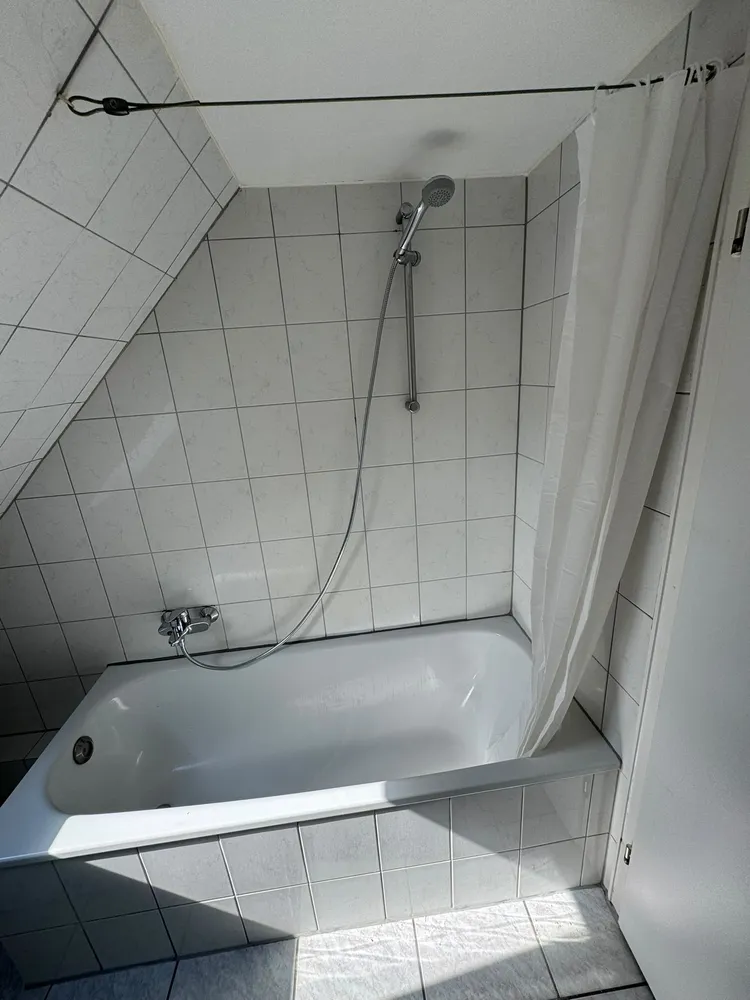 1 Zimmer Wohnung mit 31 m² in Köln – Bild 2