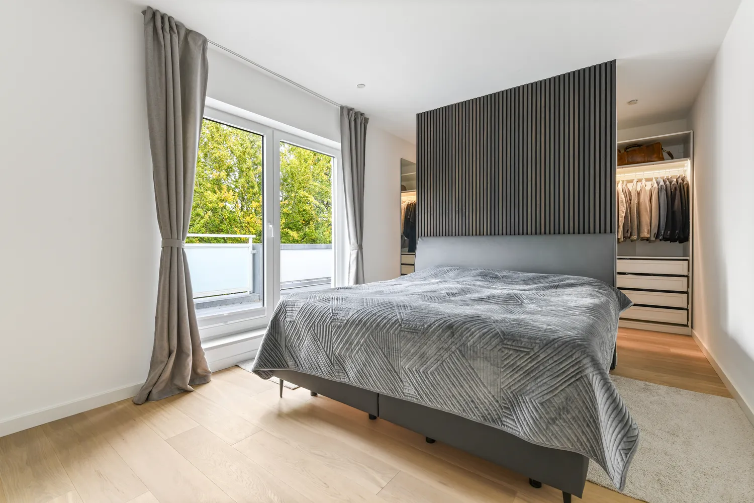 2 room apartment with 94 m² in Hamburg – Photo 1